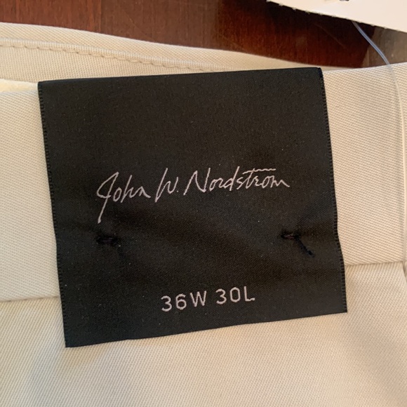 NWT Nordstrom light khaki pants with flat front. Size 36 x 30. 100% Cotton. - Picture 4 of 6